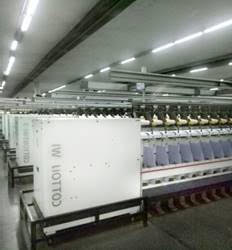 Spinning floor