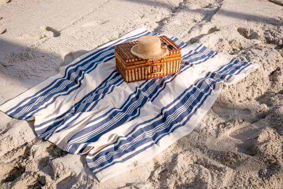 Beach Blanket 05 370