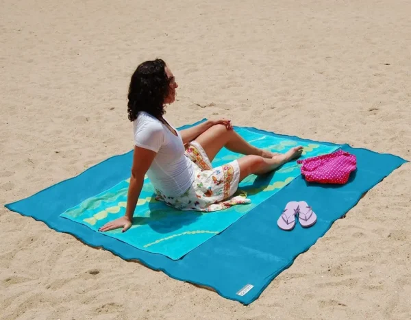 Beach Blanket 07 372