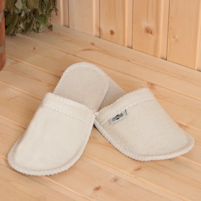Slipper 03 385